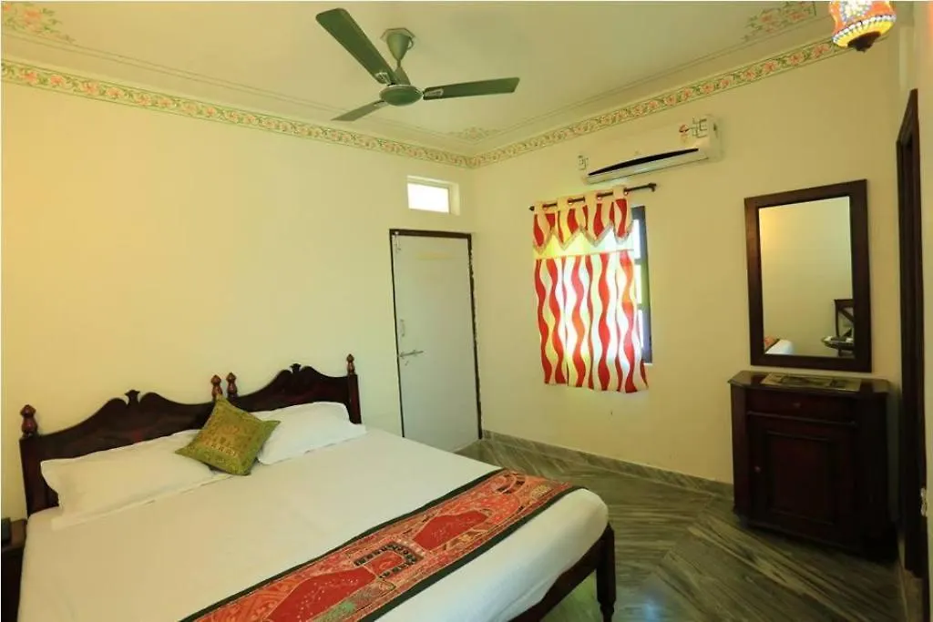 Hotel Janak Niwas Udaipur