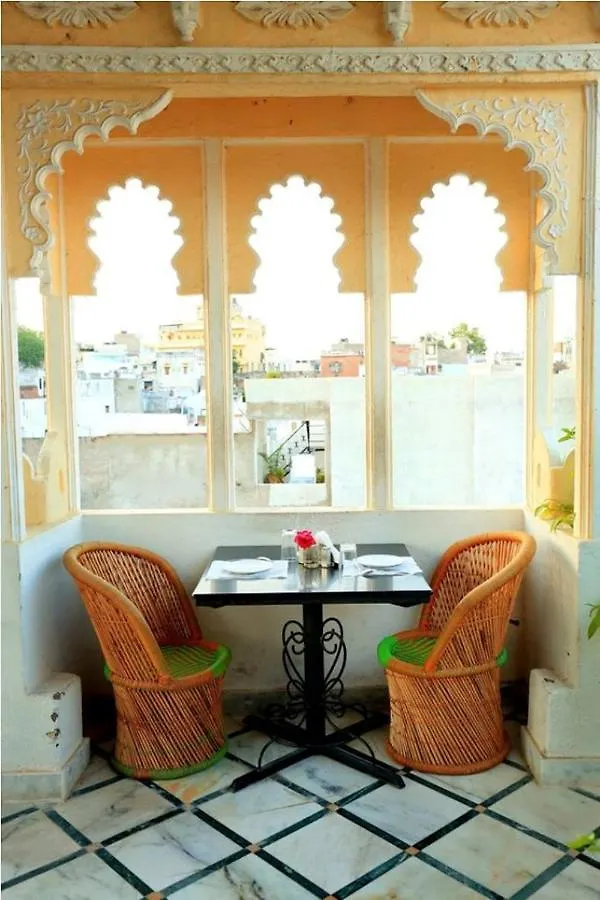 Hotel Janak Niwas Udaipur